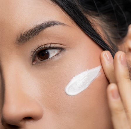 BB & CC cream SPF 50+ con Pigmento Adaptativo Montoc