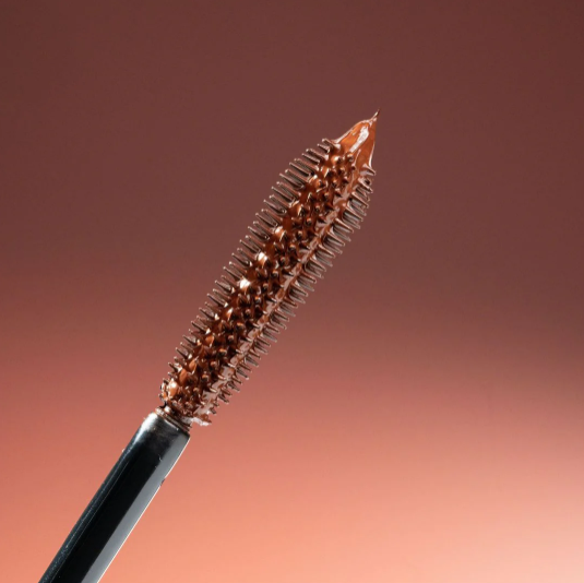 Pestañina café Anik