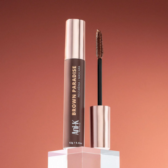 Pestañina café Anik